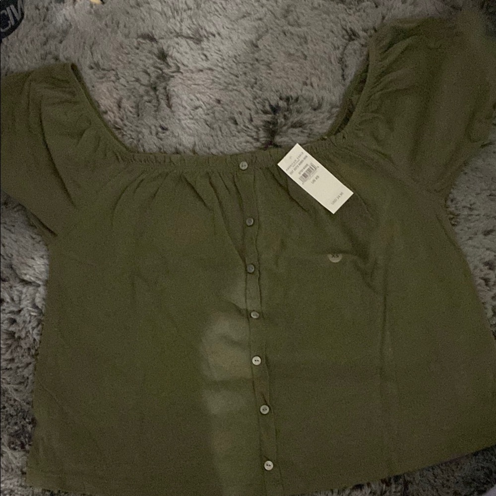 American Eagle Outfitters Green Smocked Cap Sleeve Blouse